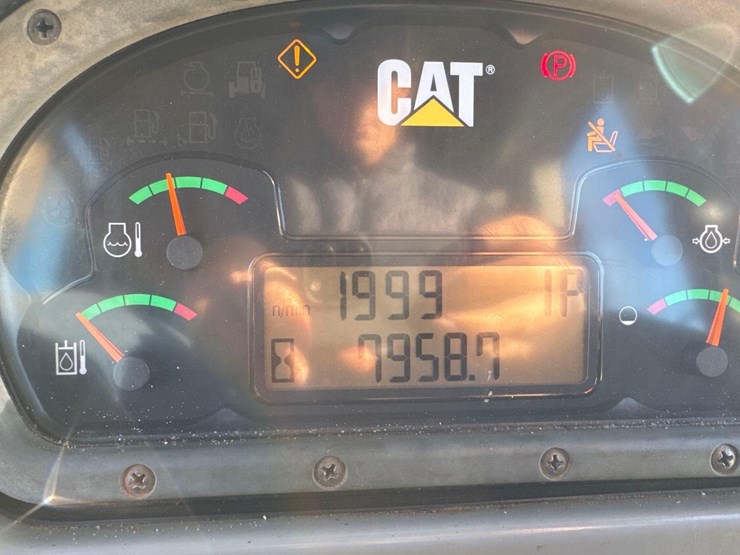 2008-caterpillar-953d-image-20