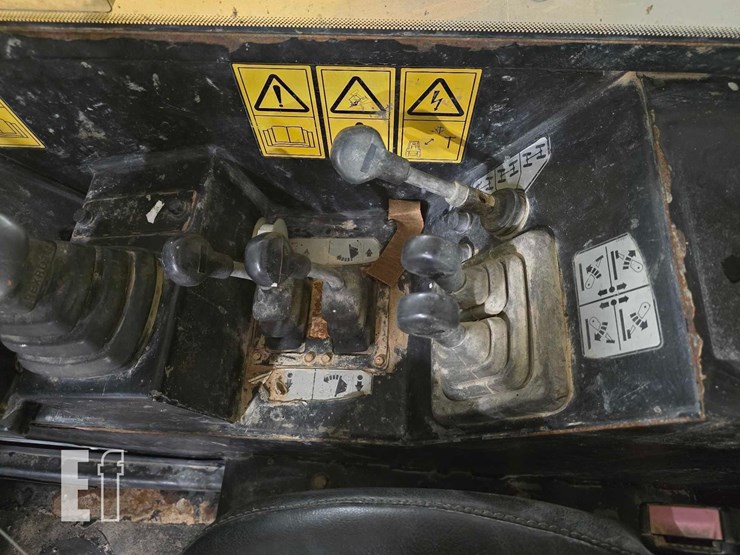 2018-jcb-510-56-image-21