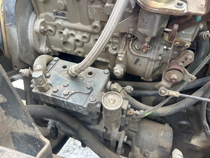 1997-massey-ferguson-8-image-39