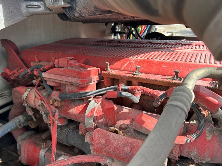 2017-kenworth-t680-image-60