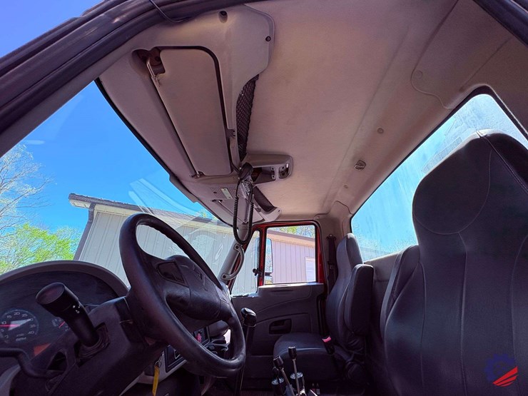 2007-international-7400-image-47