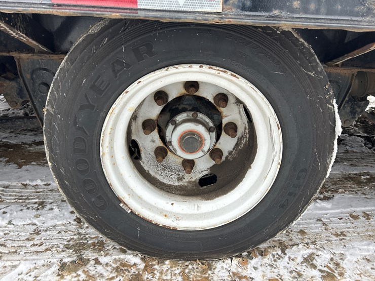 2020-massey-ferguson-8-image-46