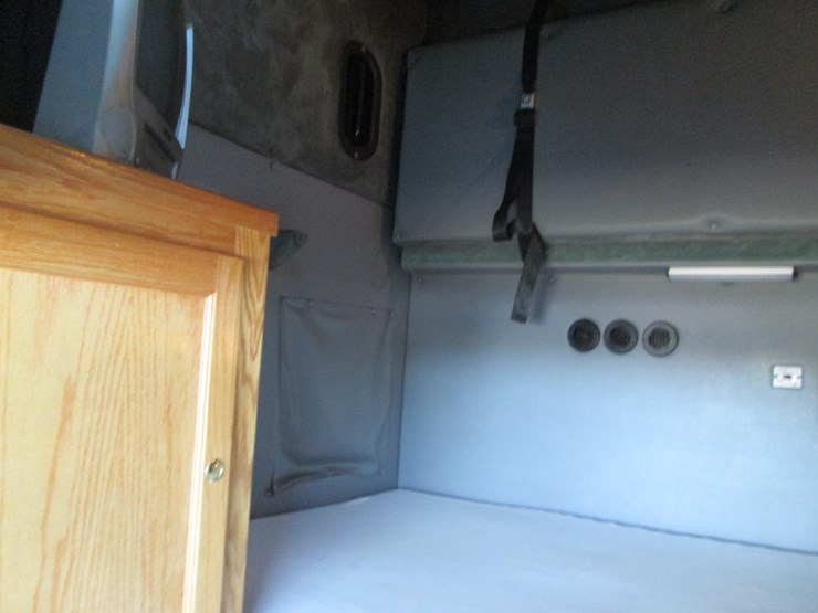 2005-caterpillar-c7-image-44