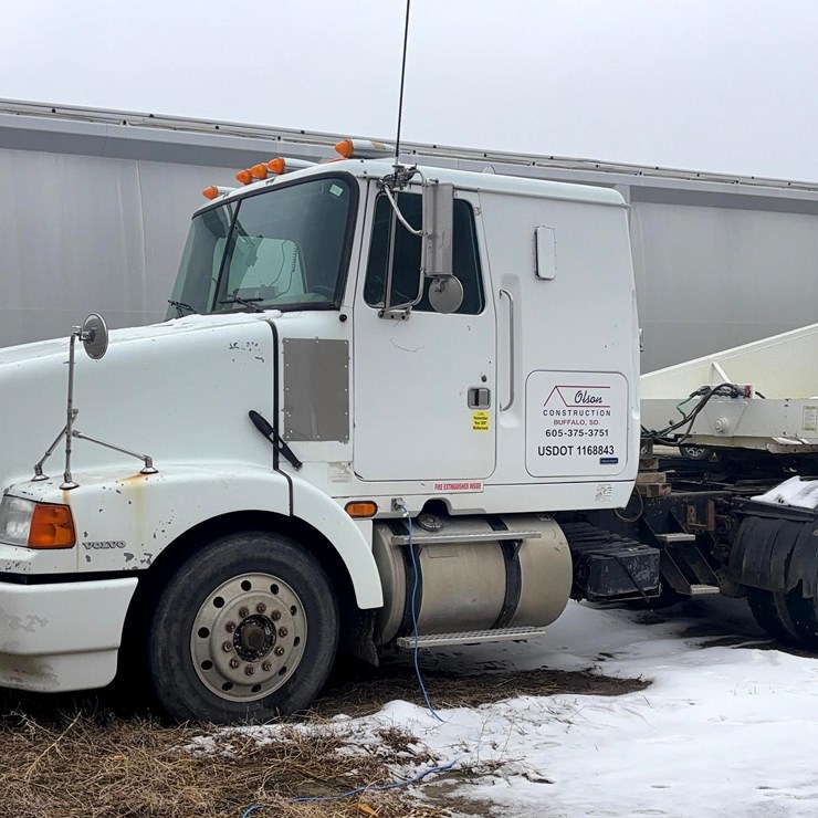 1996 Volvo WIA Day Cab