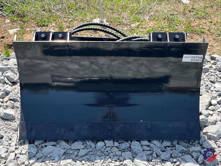 unused-2026-ce-40"-snow-blade-attachment-image-8