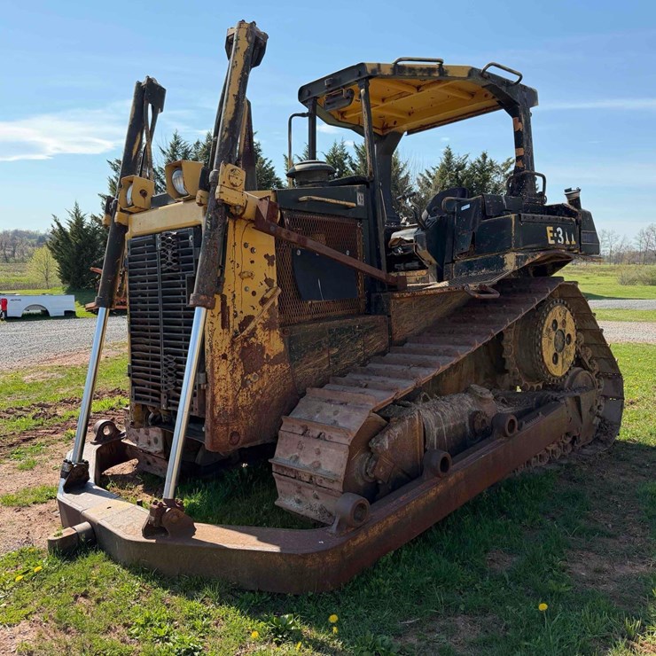 CATERPILLAR D6H XL