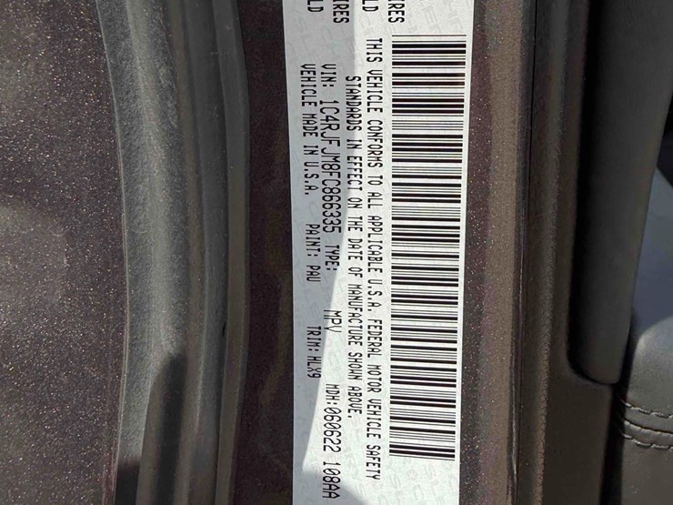 2015-jeep-grand-cherokee-image-19