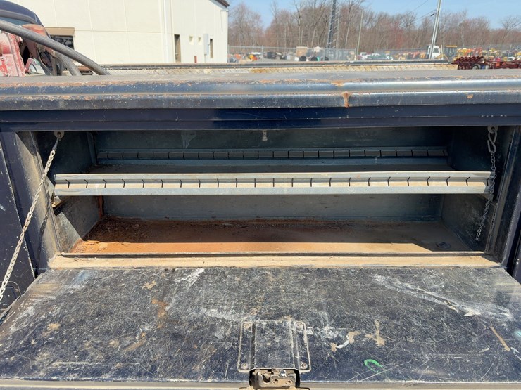 2002-ford-f350-xl-image-16