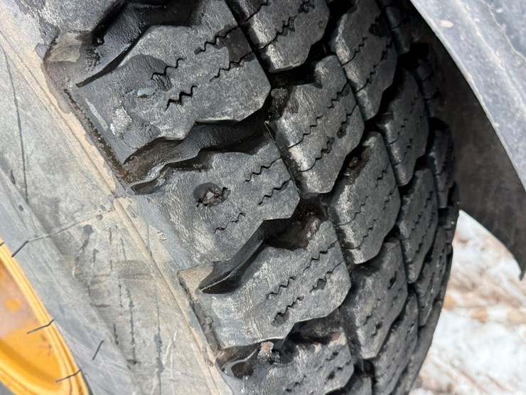 caterpillar-160m-image-116