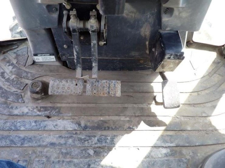 2009-deere-310sj-image-10