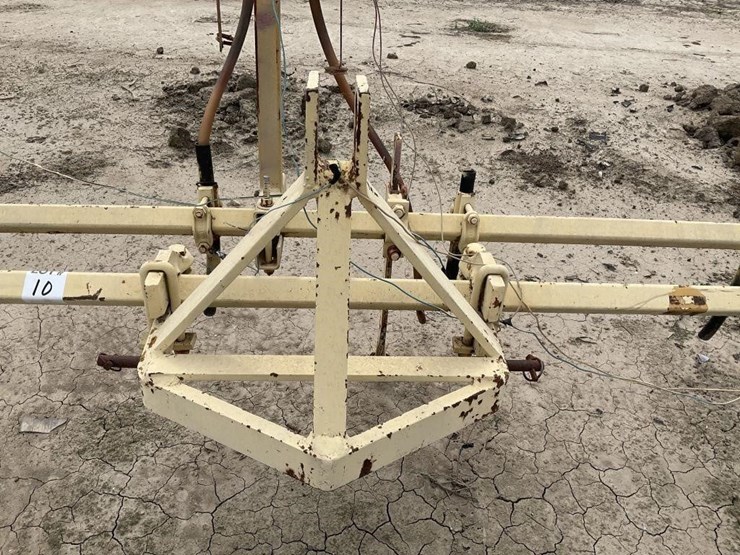 gandy-3-pt-8-row-30"-baiter-bar-image-11