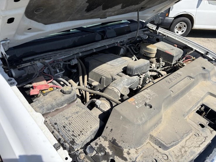 2012-gmc-sierra-2500-image-7