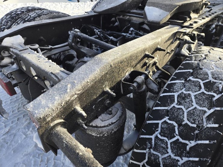 2019-international-lt-image-38