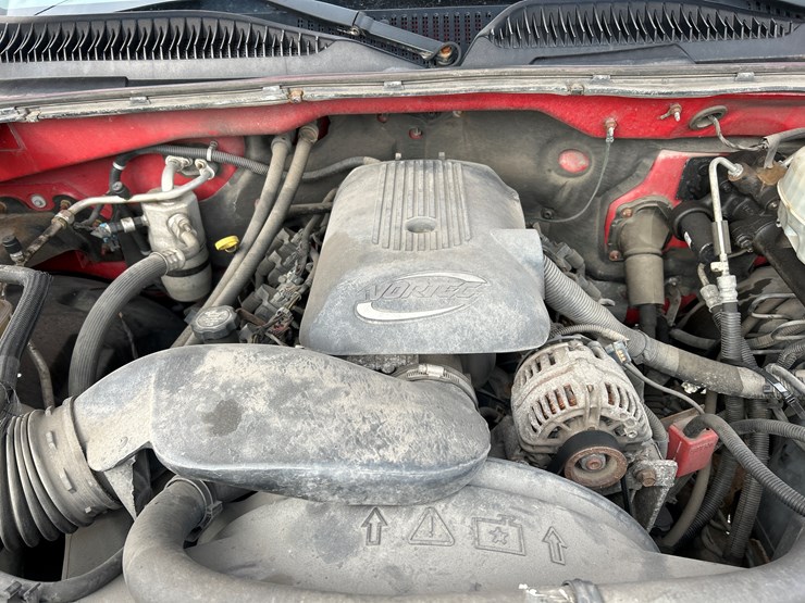 2006-chevrolet-3500-image-38