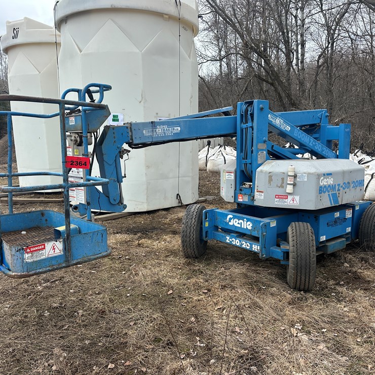 #2364 • Genie Boom Z-30/20HD Boom Lift