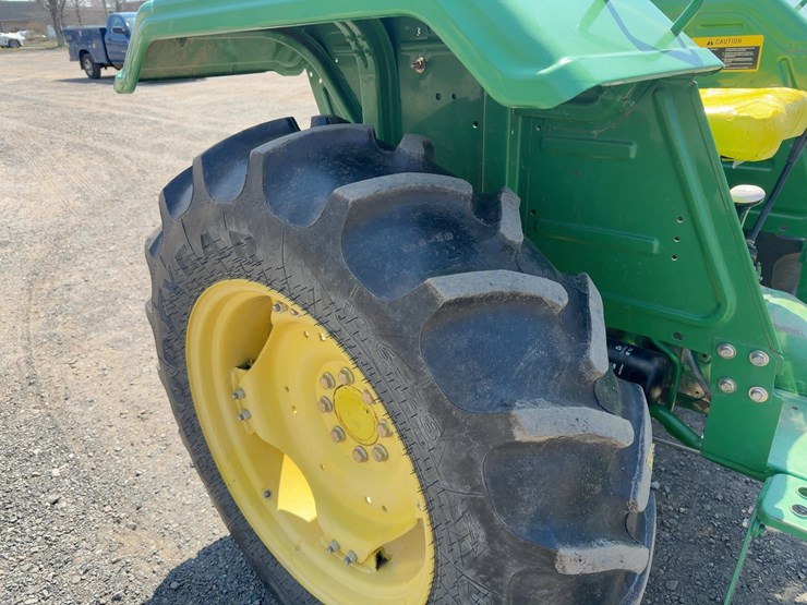 john-deere-5045d-image-9