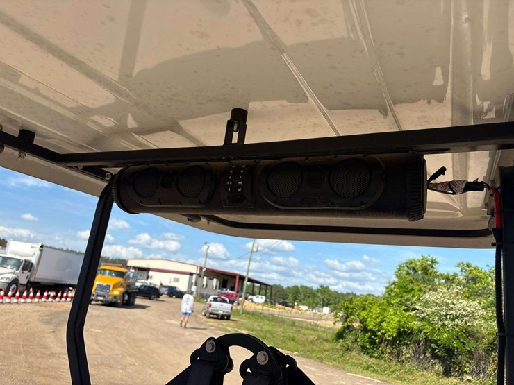 2023-bintelli-electric-golf-cart-w/-on-board-charger-(14-miles-showing)-image-13