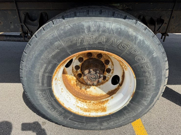 2014-international-4300-sba-image-50