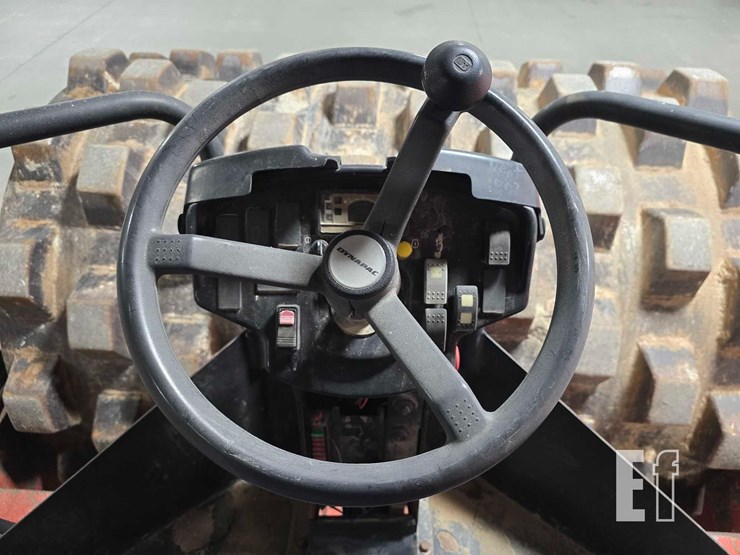 2009-dynapac-ca250pd-image-14