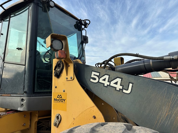 2005-deere-544j-image-16