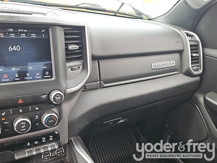 2018-dodge-ram-1500-image-26