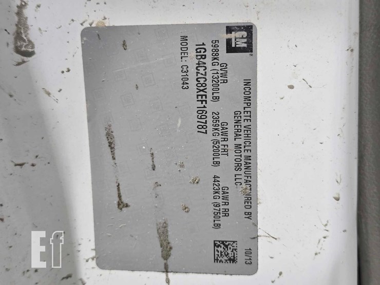 2014-chevrolet-silverado-3500hd-image-21