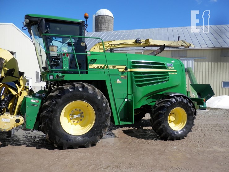 john-deere-7550-image-3