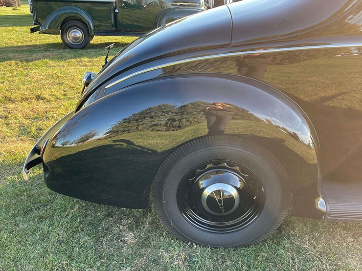 1939-ford-coupe-image-23