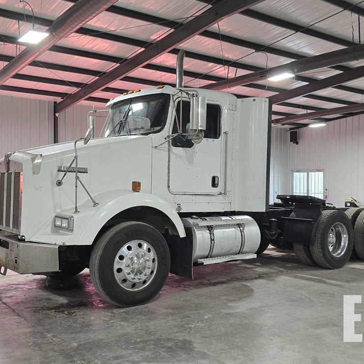 2003 KENWORTH T800