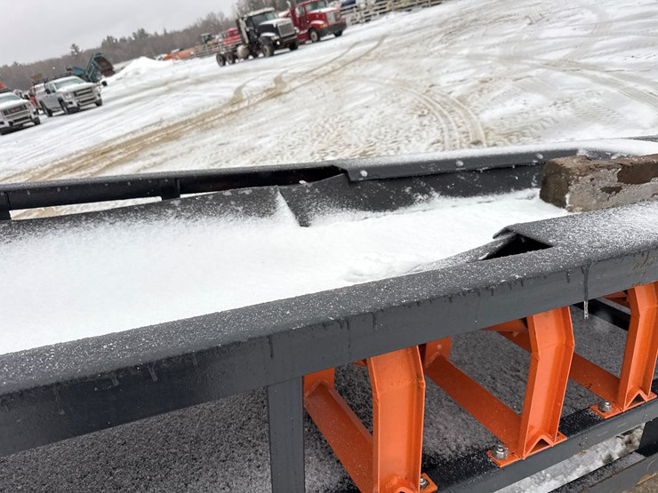 massey-ferguson-8-image-28