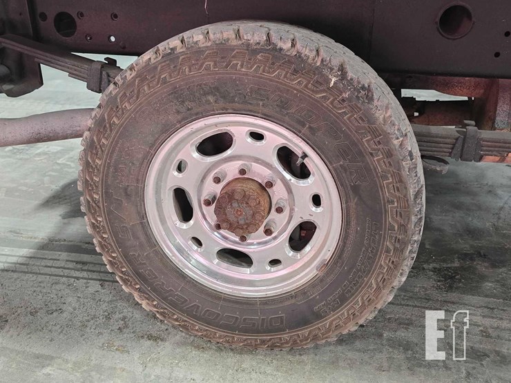 2007-chevrolet-3500hd-image-21