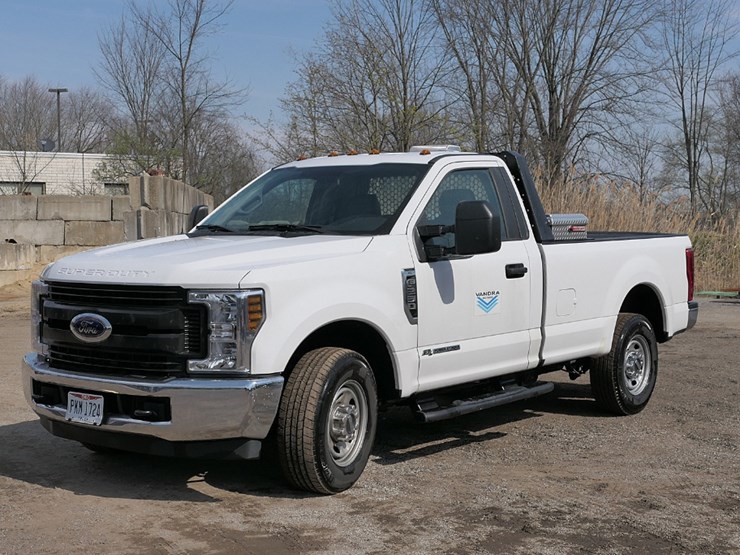 2019-ford-f250-image-1