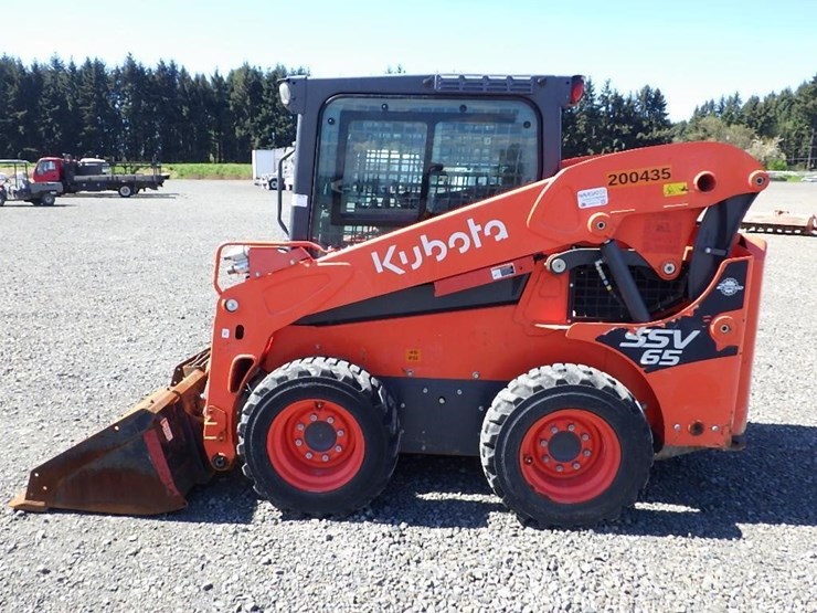 kubota-ssv65-image-8