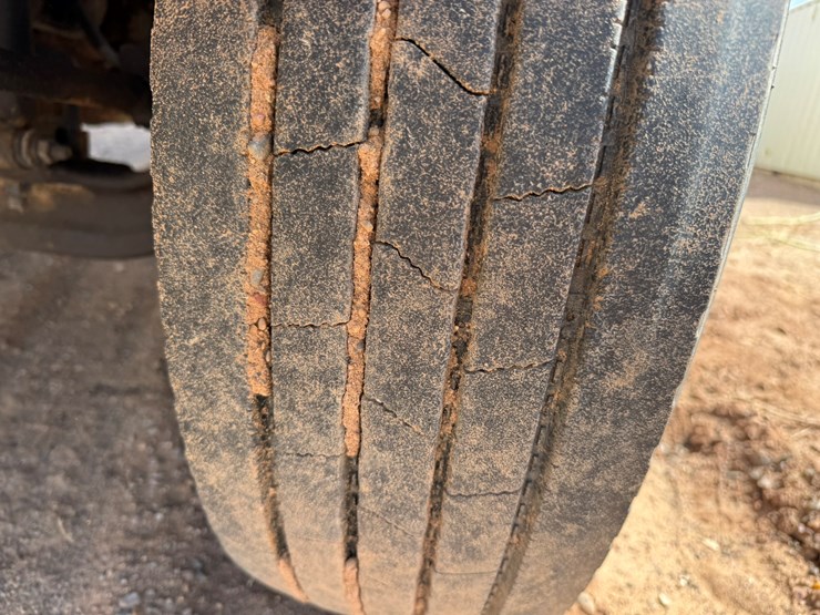 2010-international-4300-sba-image-51