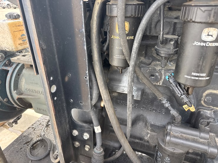 john-deere-6-image-38