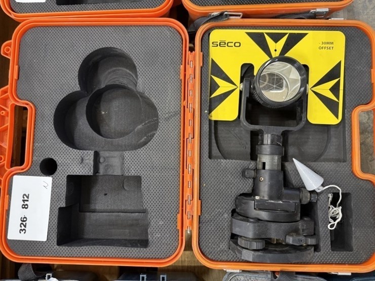 seco-surveying-prism-kit-image-1