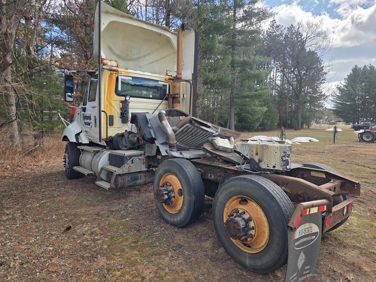 2012-international-prostar-image-3