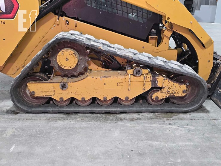 2023-caterpillar-289d3-image-32