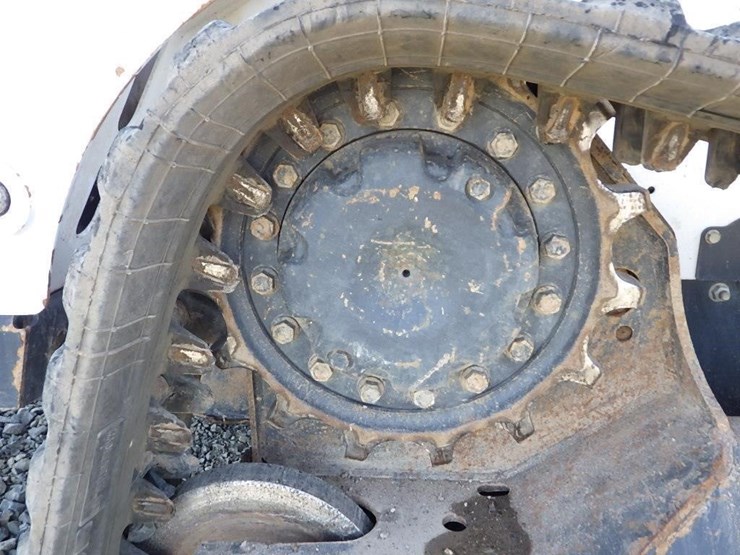 2018-bobcat-t650-image-18