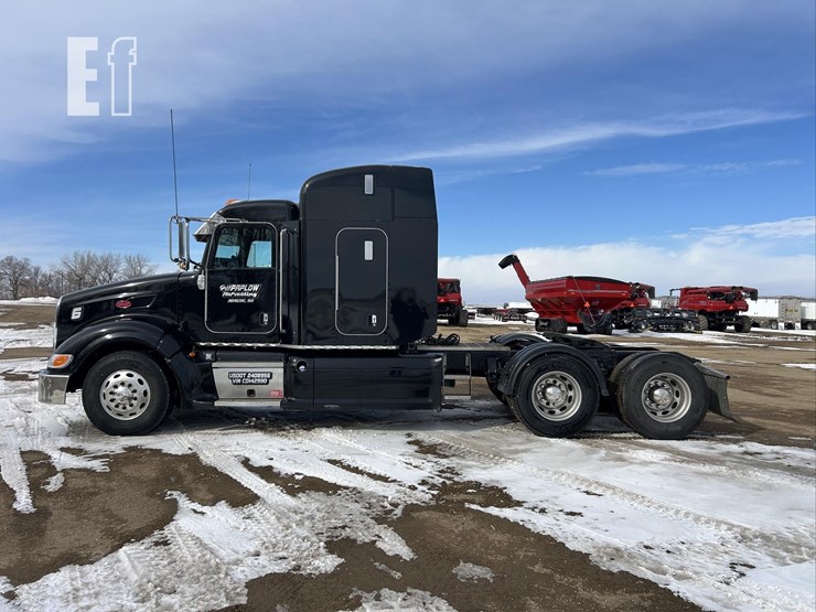 2012-peterbilt-386-image-8