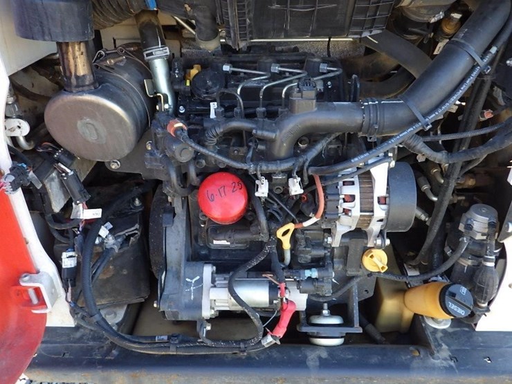 2020-bobcat-s450-image-10