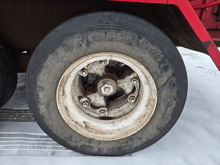 1994-massey-ferguson-8-image-86