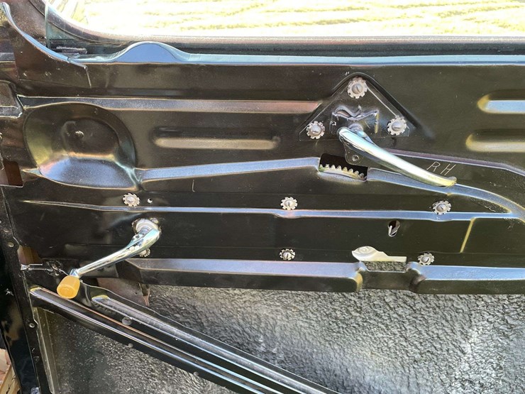 1939-ford-coupe-image-45