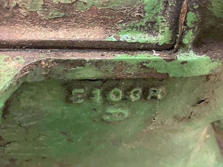 john-deere-11-image-26