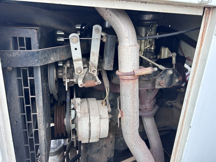 #1687-•-american-road-machinery-towable-leaf-vac-image-19