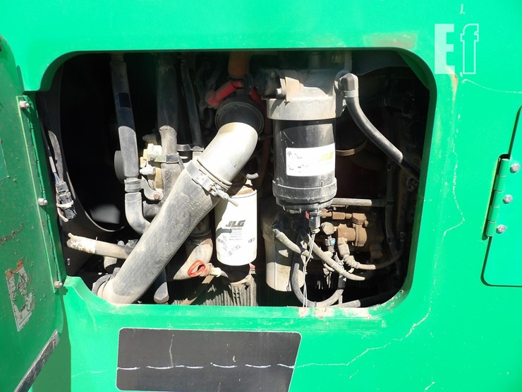 2017-sky-trak-10042-image-22