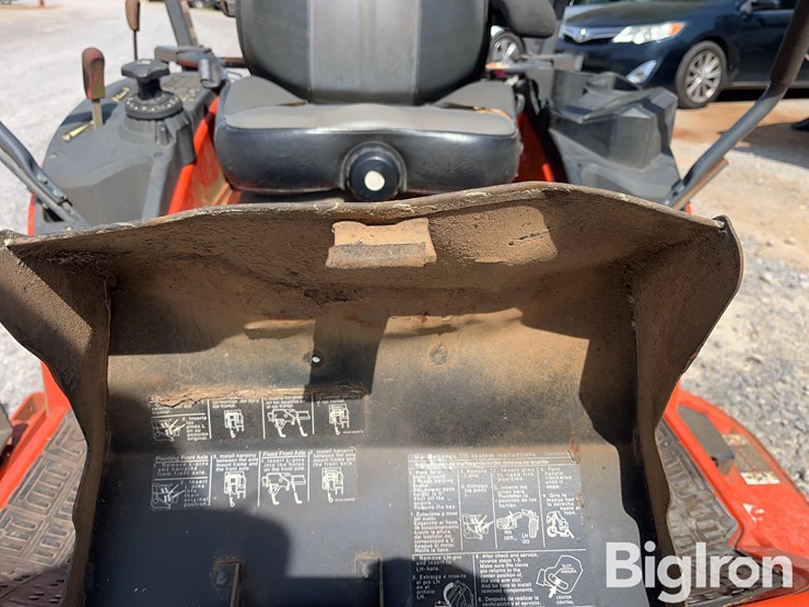 2018-kubota-zd1211-image-13