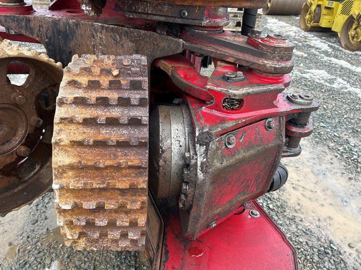 massey-ferguson-8-image-21