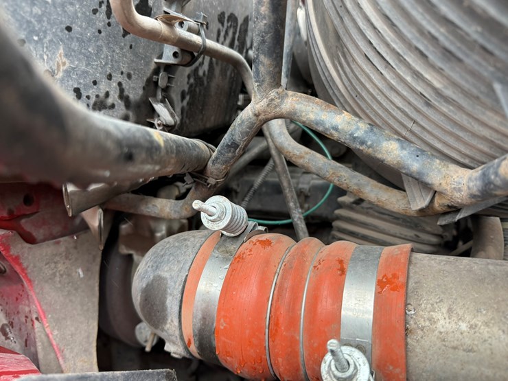 #1052-•-2007-international-7600sfa-tri-axle-dump-truck-image-28