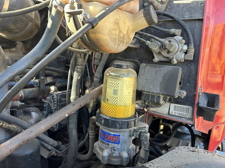 2003-massey-ferguson-8-image-43